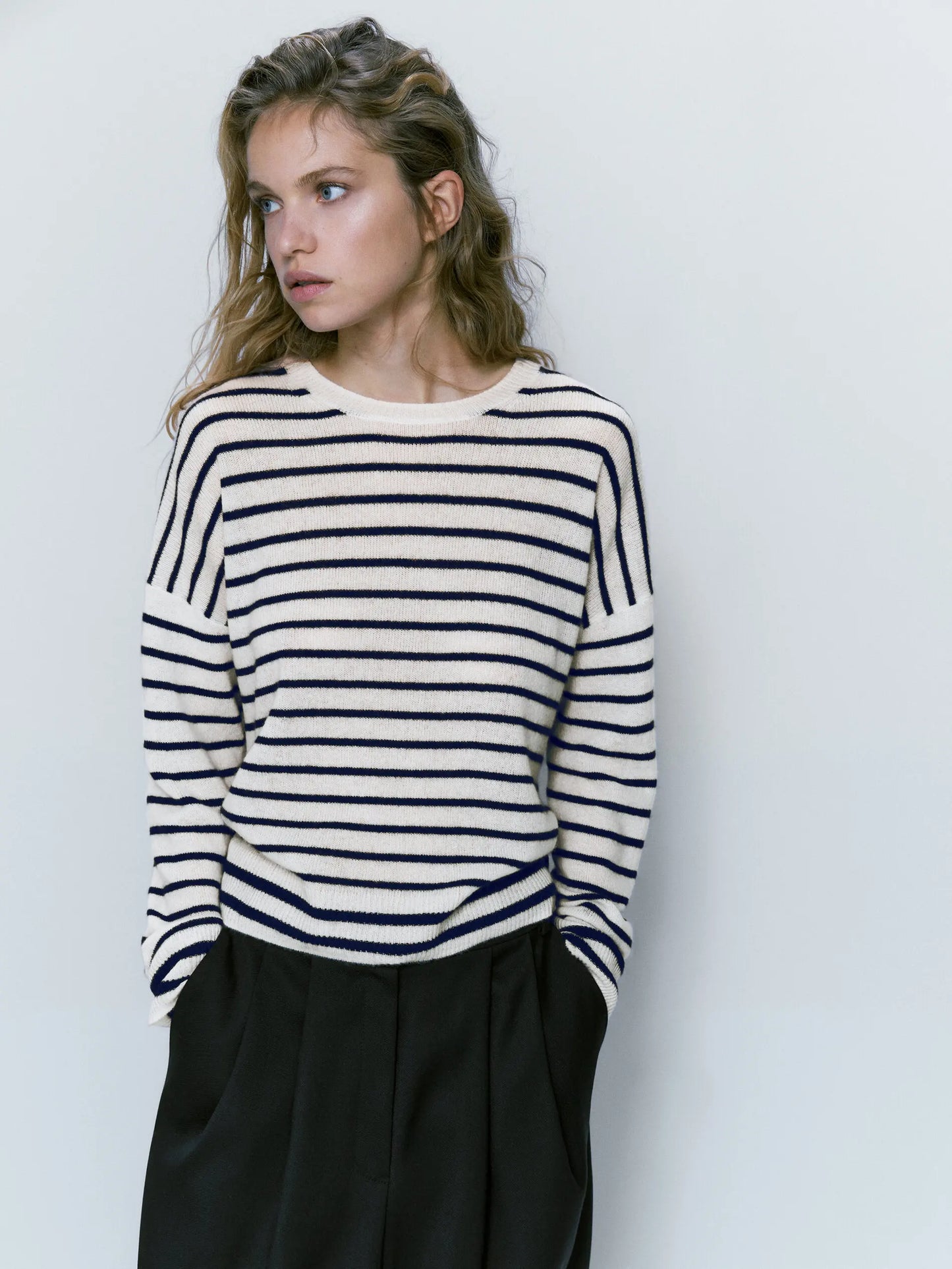 Women Retro Ethereal Stripe Crew Neck Sweater