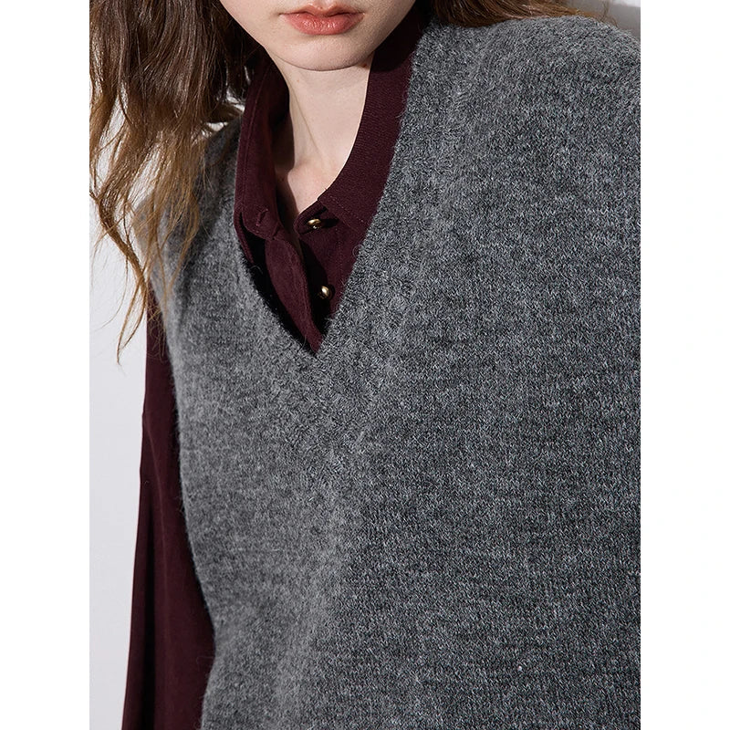 Warm Alpaca Wool V-Neck Sleeveless Sweater