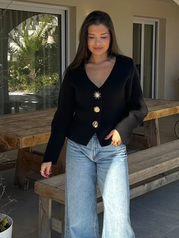 Chic V-Neck Knitted Cardigan