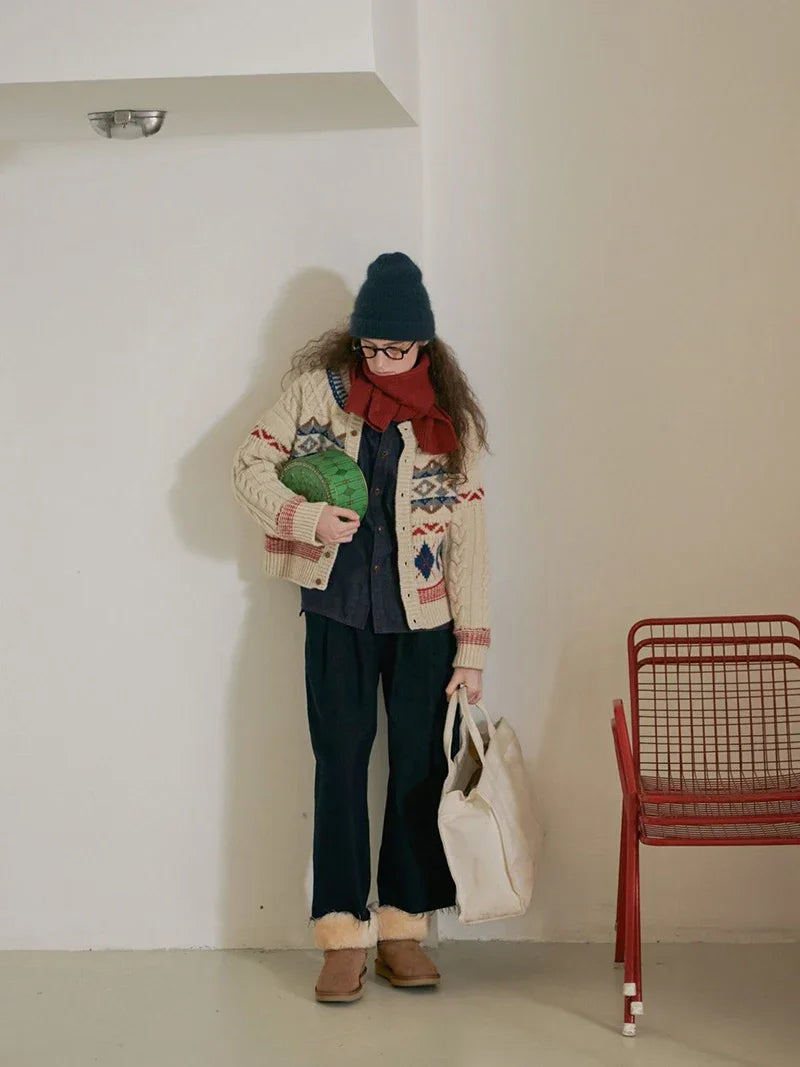 Cozy Vintage Christmas Argyle Knit Cardigan