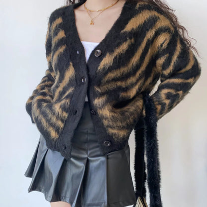 Loose Vintage Leopard Sweater