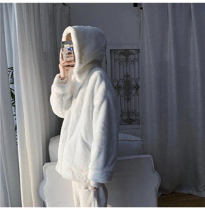 Oversized White Faux Fur Zipper Sweatshirt